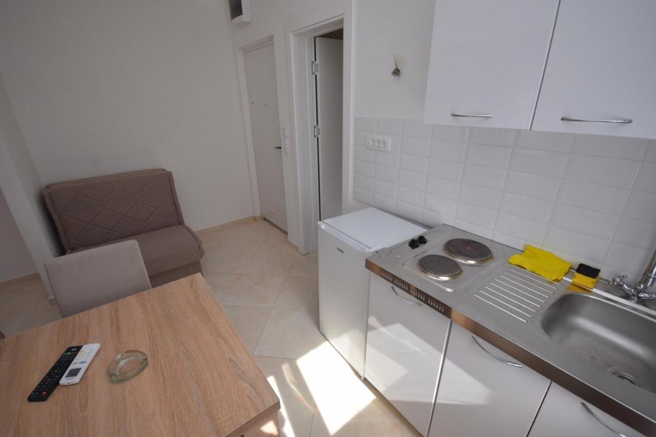 Subotic S Apartmani ริซาน ภายนอก รูปภาพ